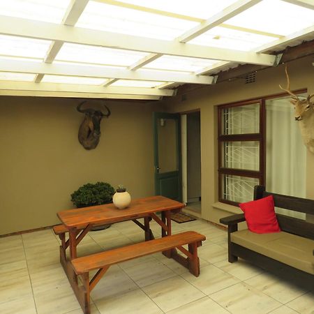 Avo Tree Guesthouse Paarl Eksteriør bilde